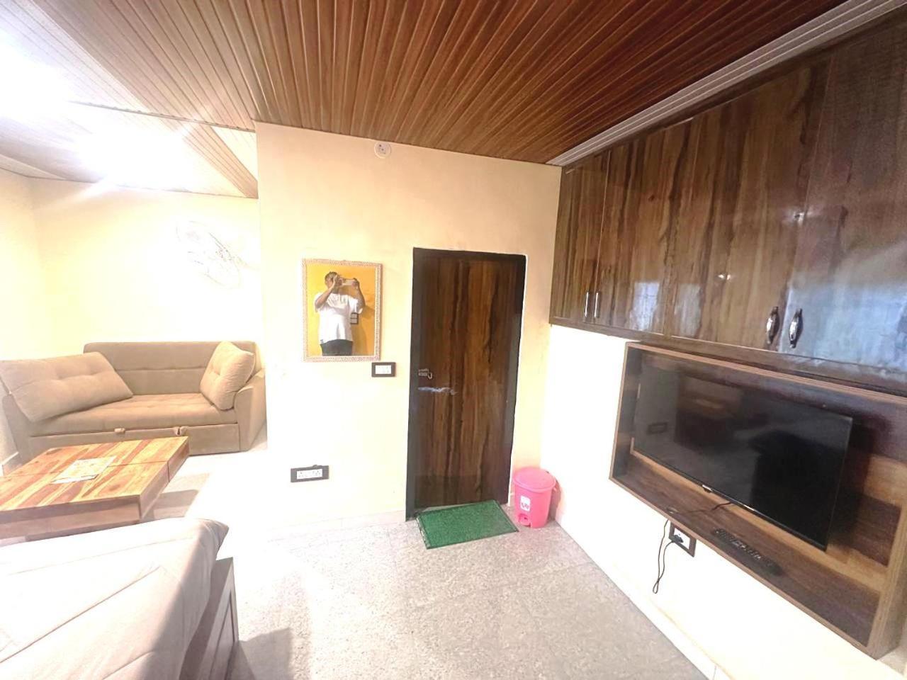 Drona Hills Resorts Kanatal Exterior foto